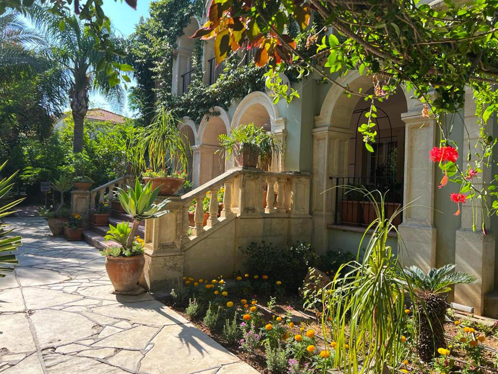 Babil Bahceleri - Gardens Of Babel Bed and Breakfast Lapta Buitenkant foto